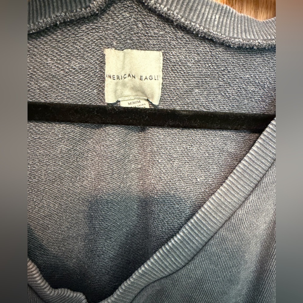 American Eagle Vintage Crewneck - Picture 2 of 3